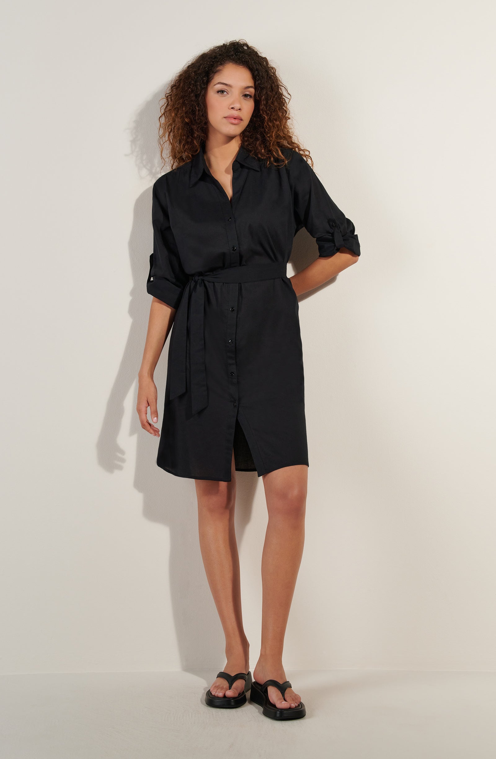 cassandre black shirt dress