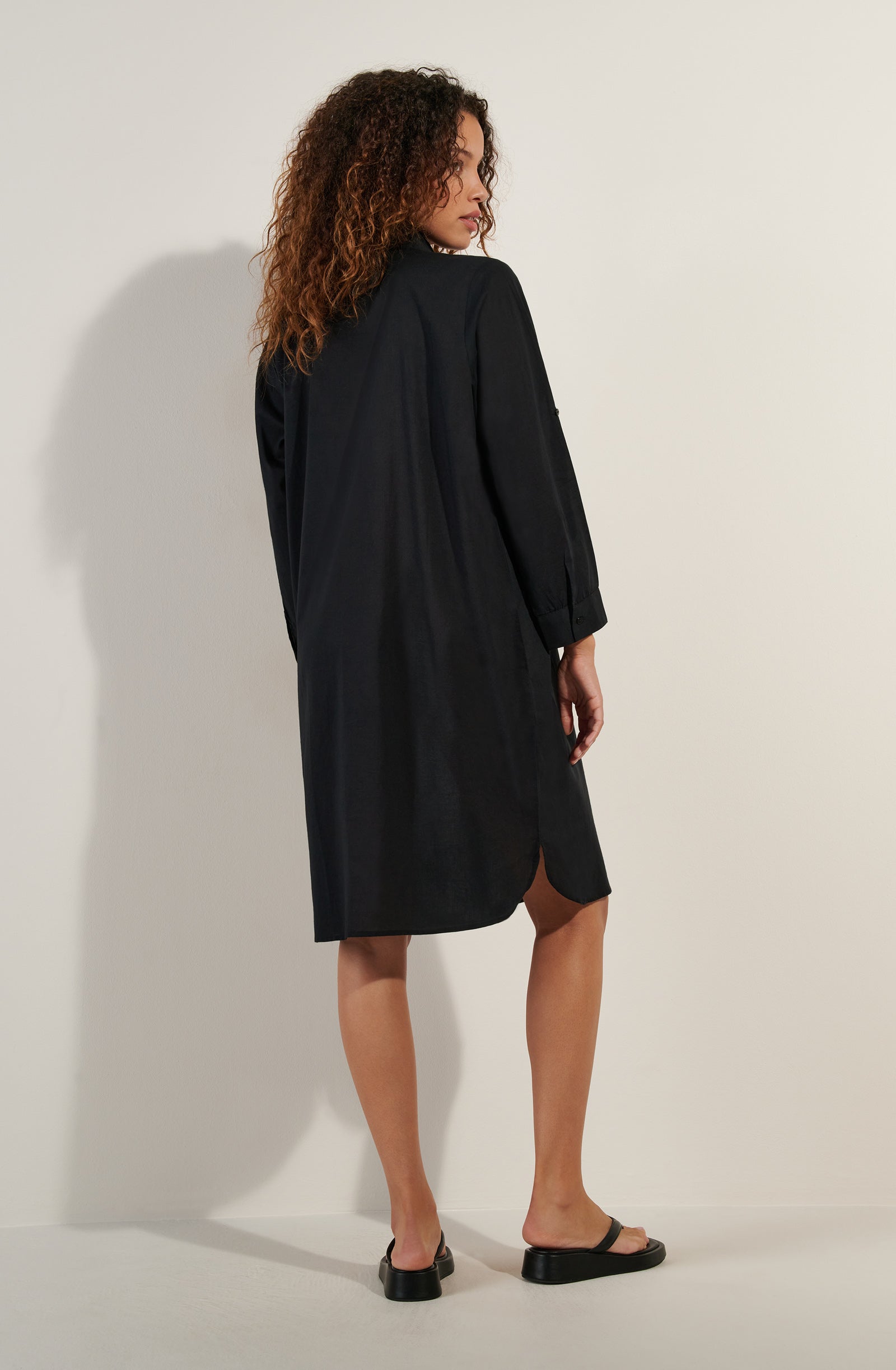 cassandre black shirt dress
