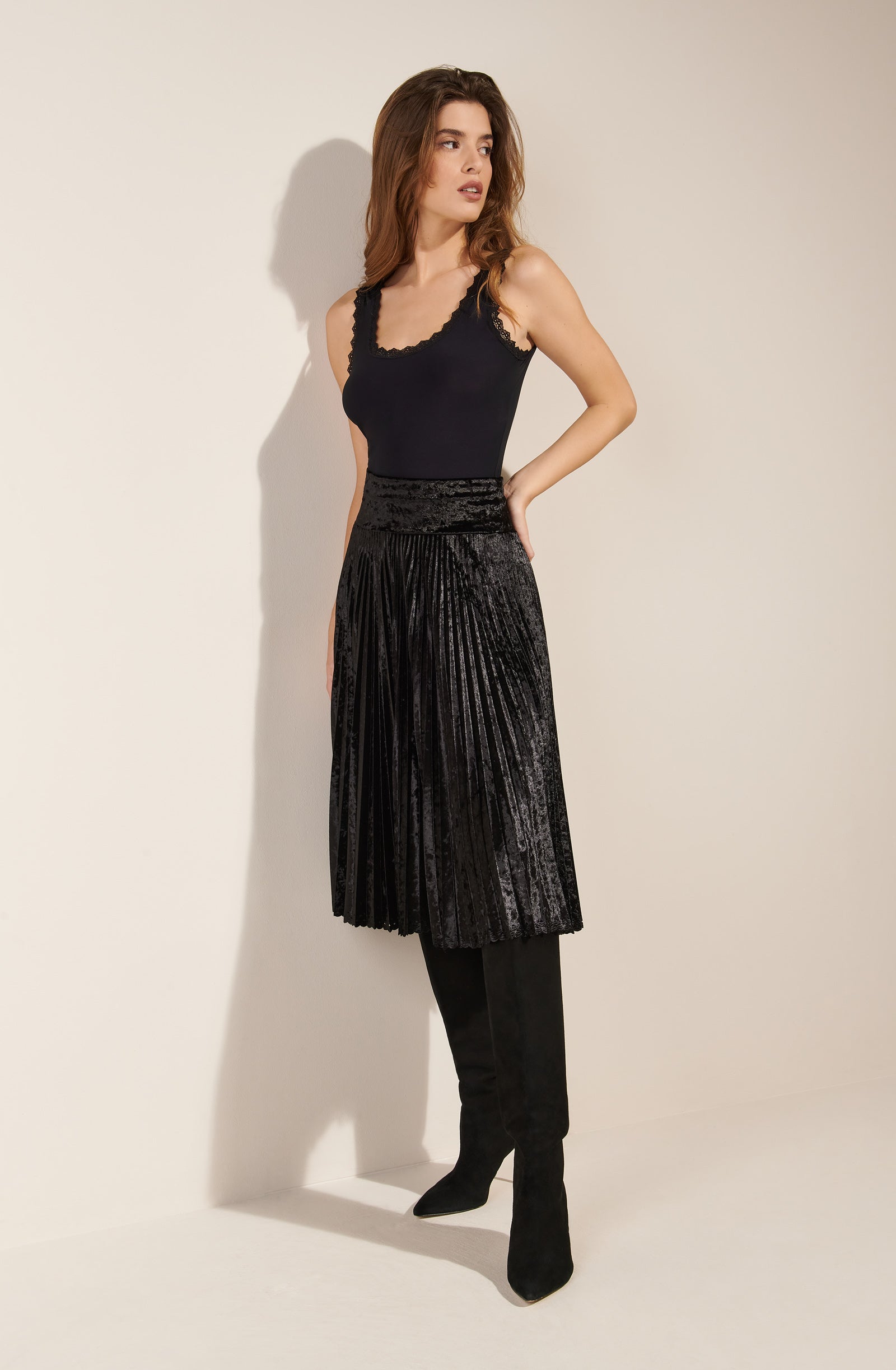 tany sleeveless black top