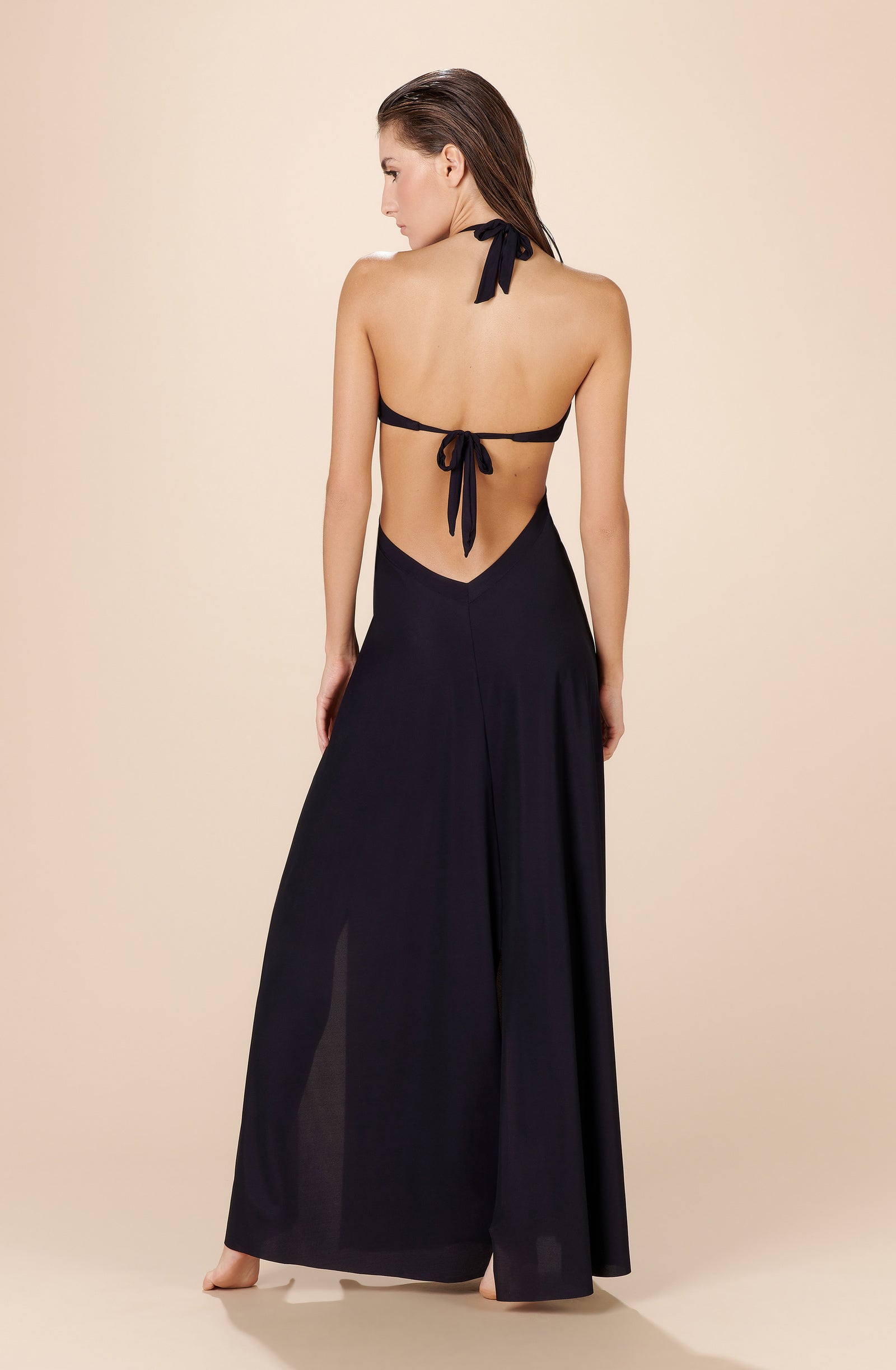 rod long black loop dress