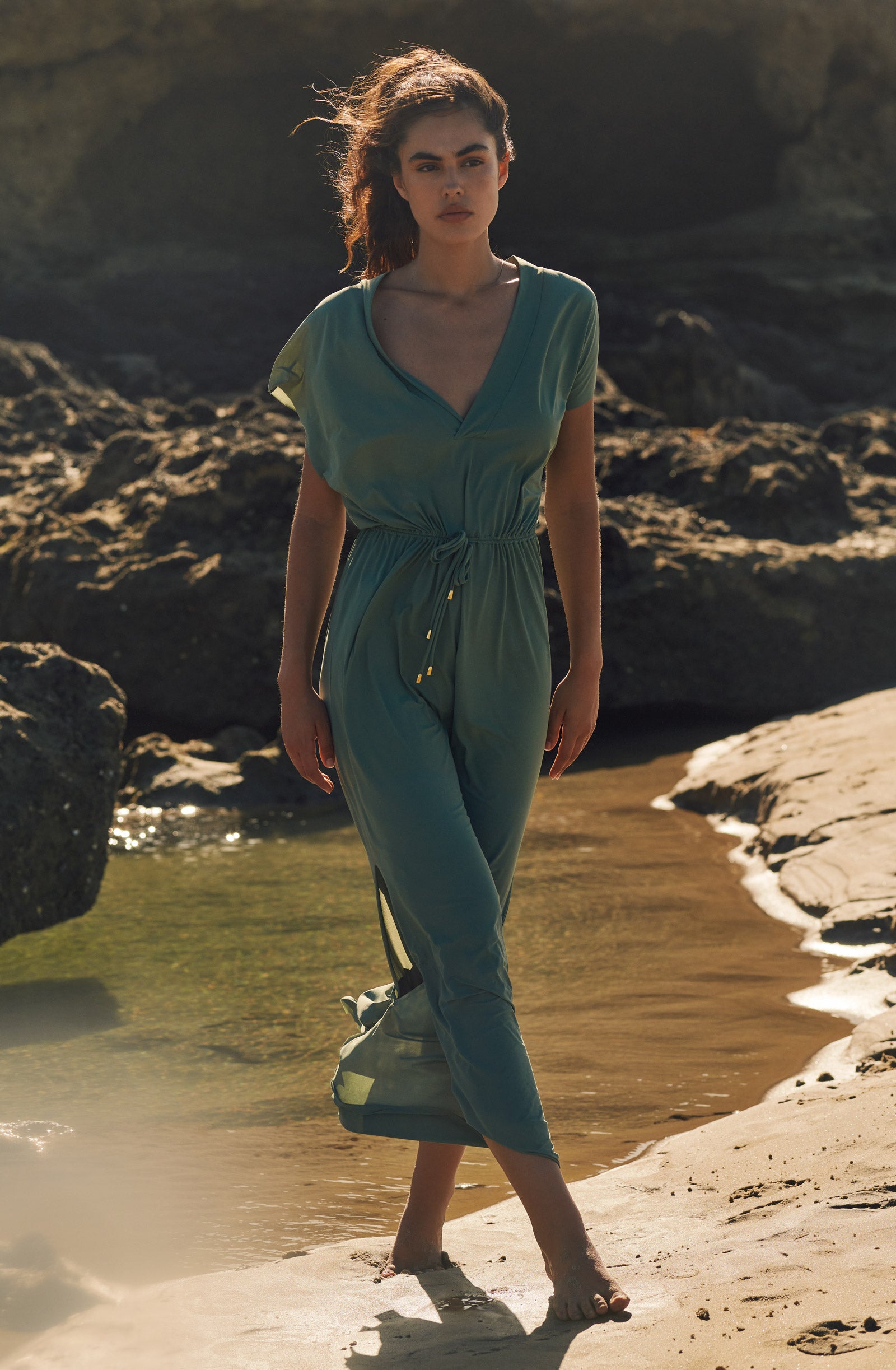 taya Longue robe ample en voile léger amande