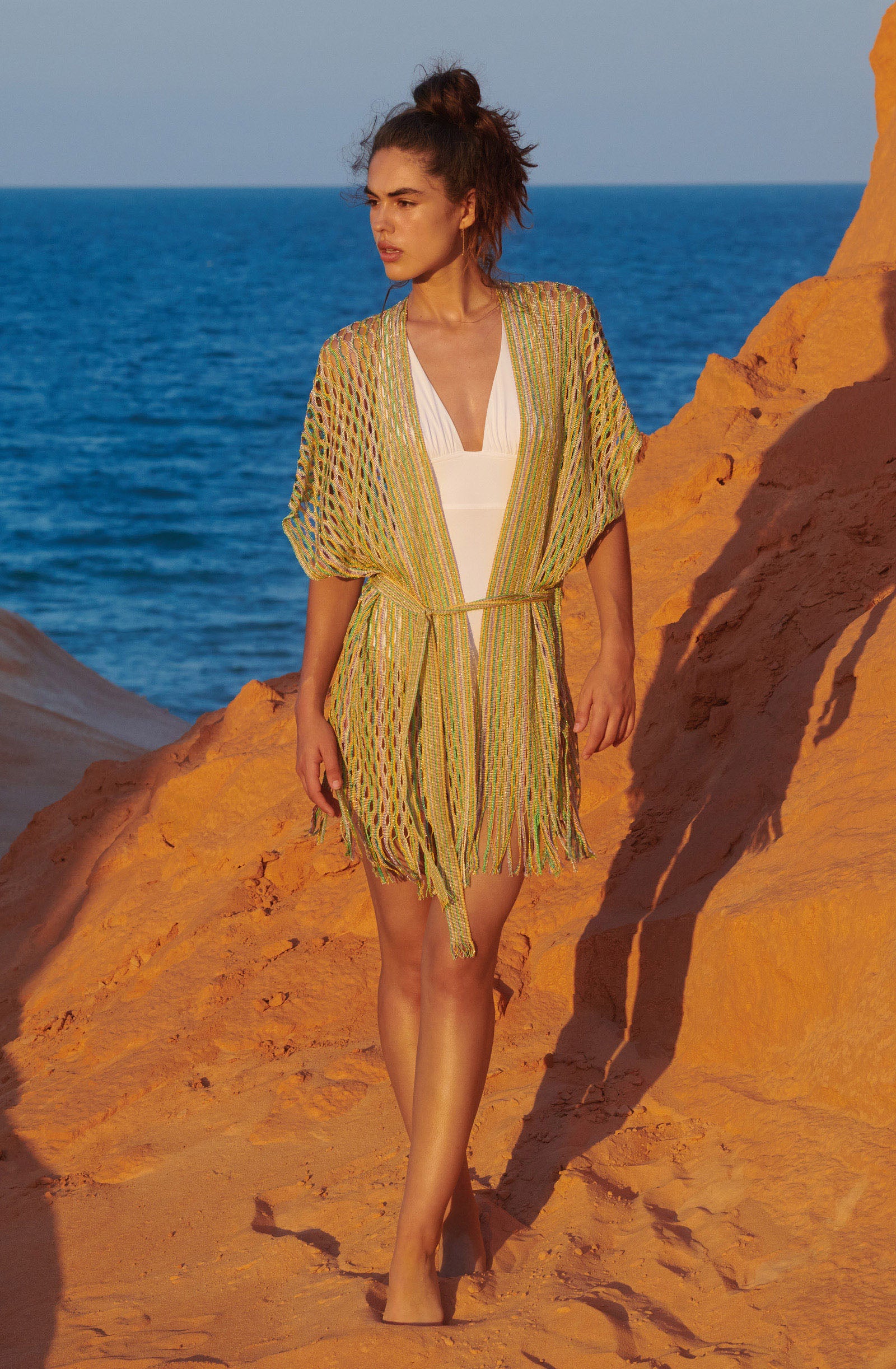 velia Kimono court en lurex doré ceinturé 