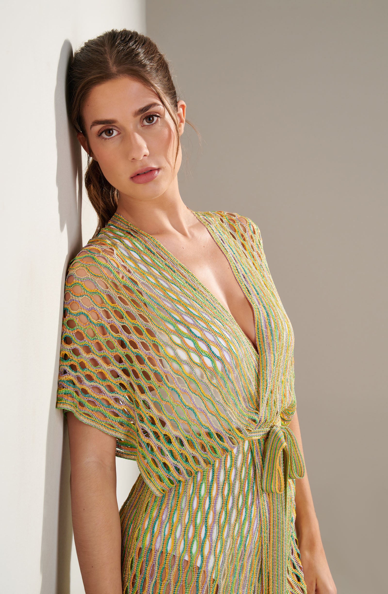 velia Kimono court en lurex doré ceinturé 