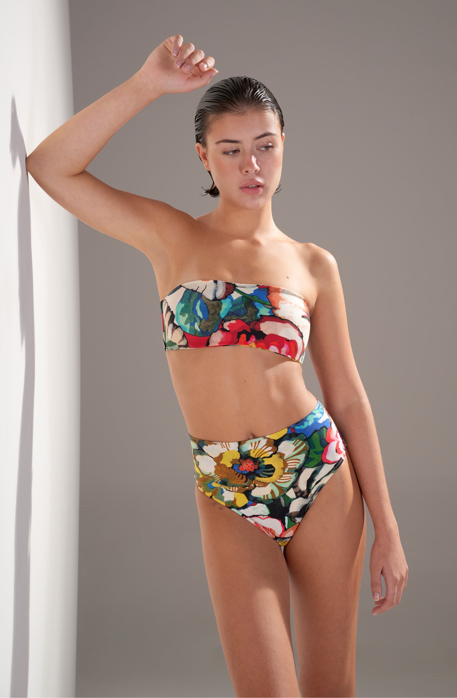 bahati haut de maillot bandeau a coques imprime