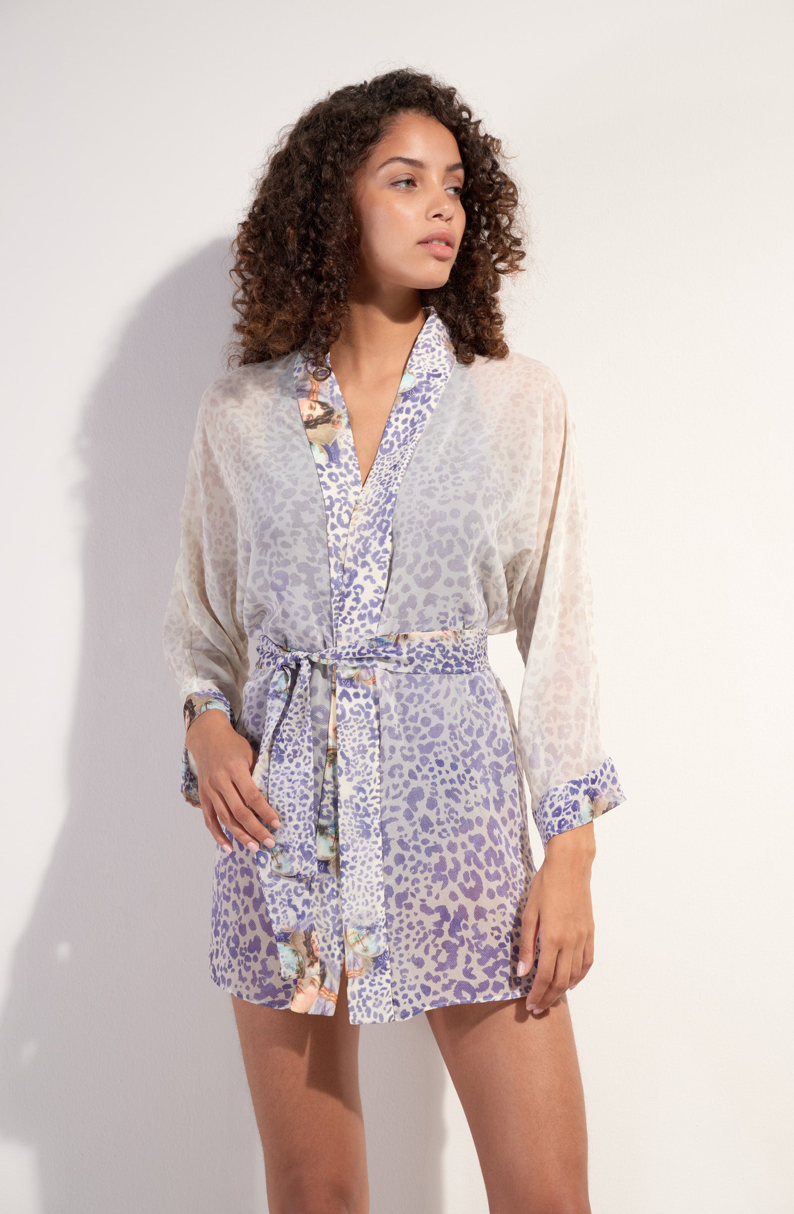 kanni veste kimono en voile fixe semi transparent imprimee