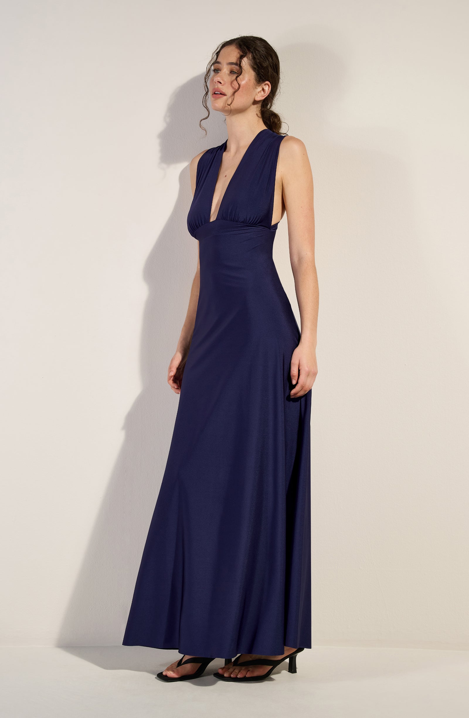 reena Robe longue évasée navy