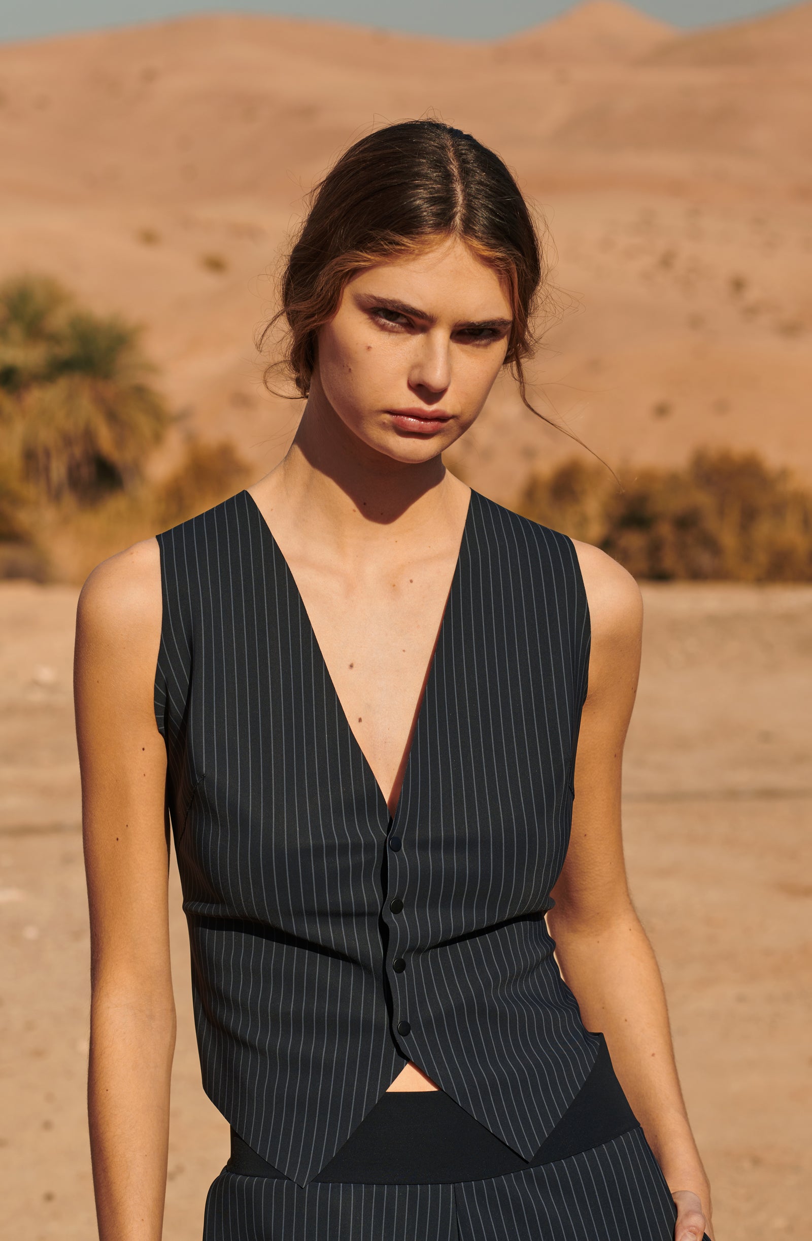 gabie - black striped