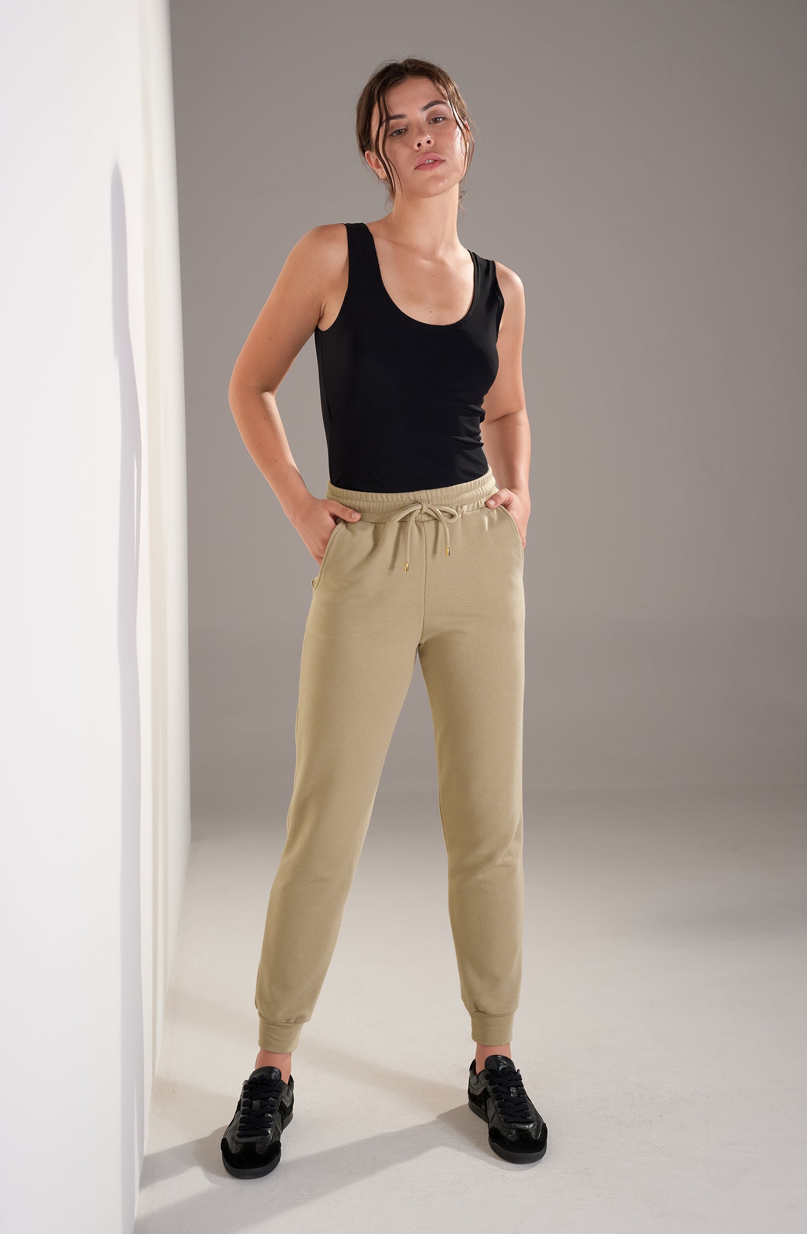 joia
Sand jogging pants