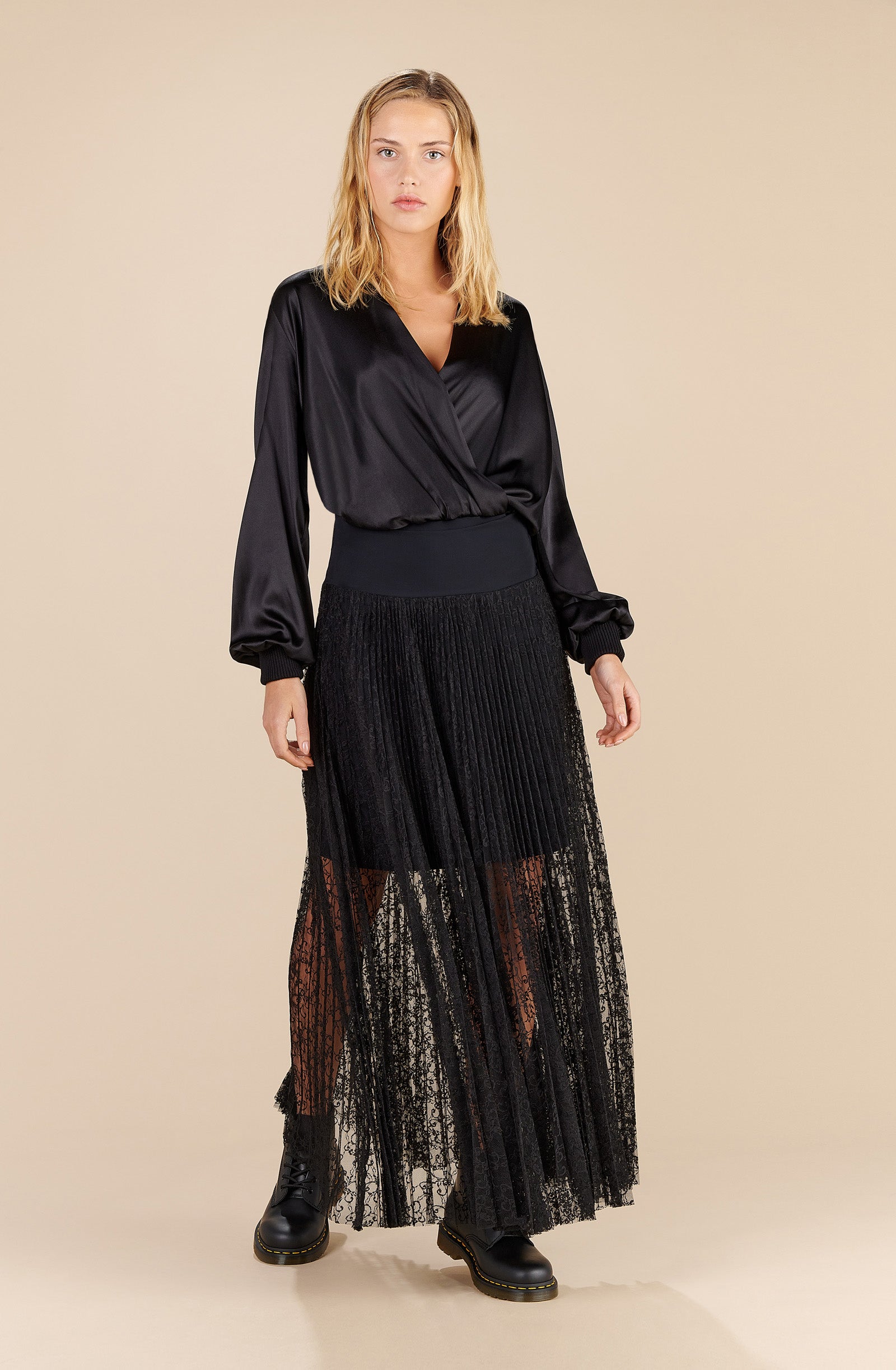 sundy long black pleated skirt