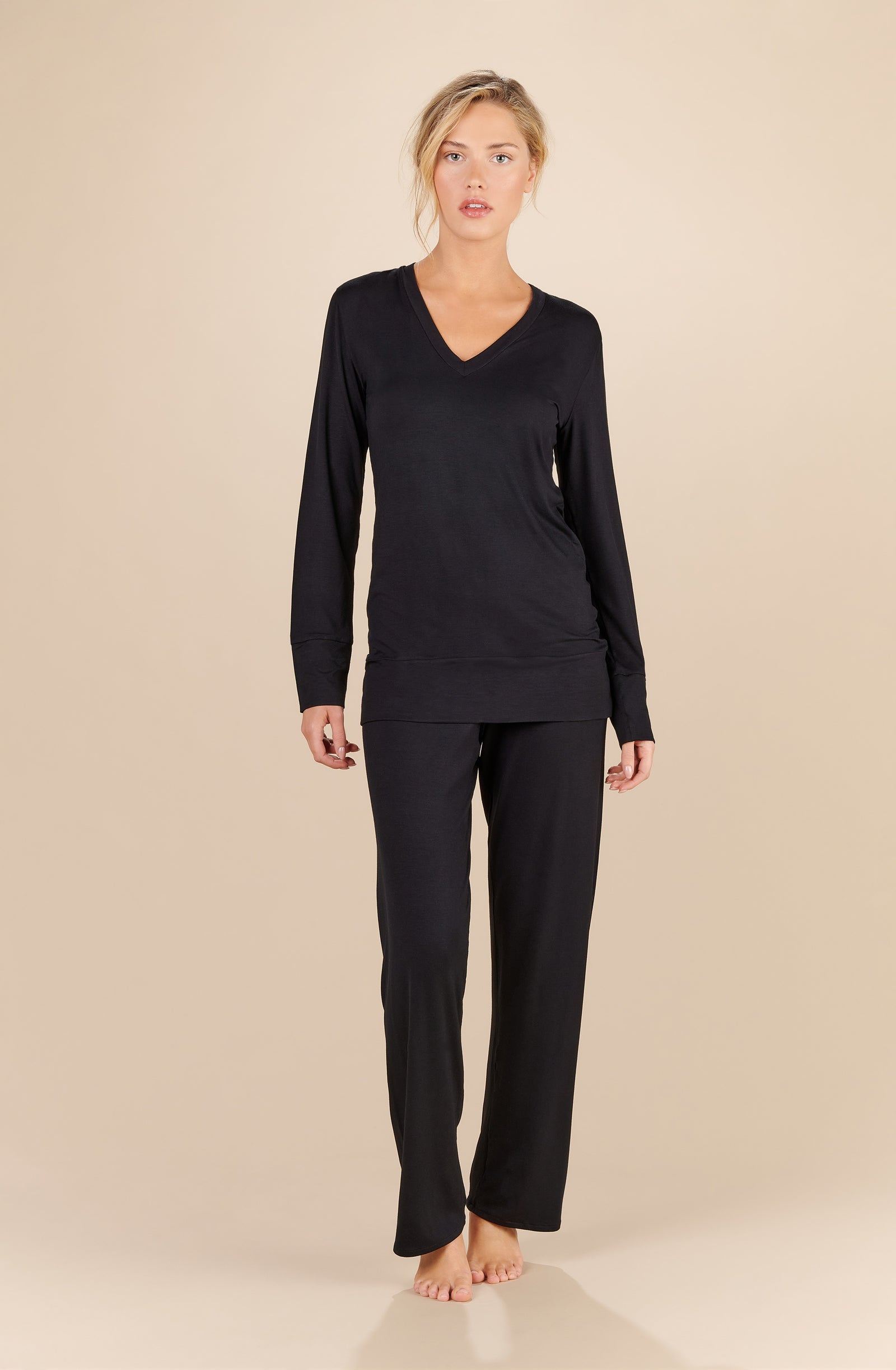 titus black long sleeved top